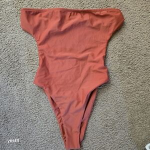 Alohas high cut strapless one piece swim suit rust L